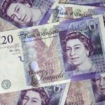 Which community radio stations are sharing £261,000 in Ofcom grants?